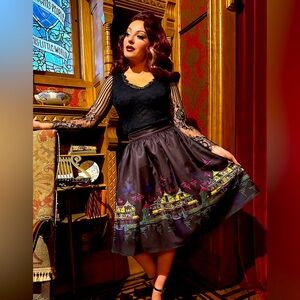 NWT WINCHESTER MYSTERY HOUSE® NOVELTY BLACK PRINT CIRCLE SKIRT